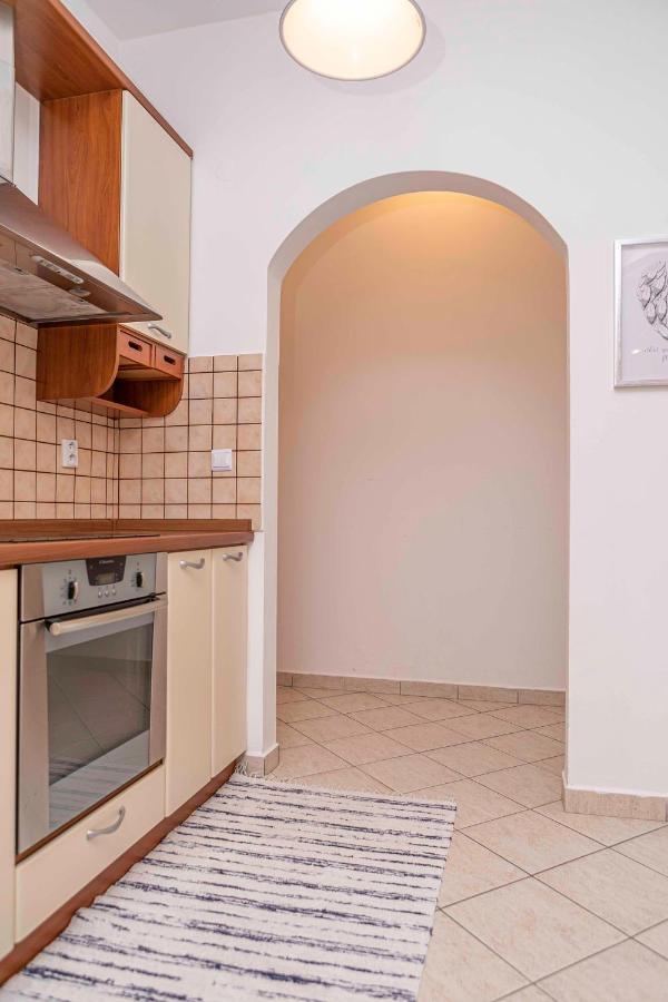 Castle View Apartment With Free Parking Bratislava Dış mekan fotoğraf